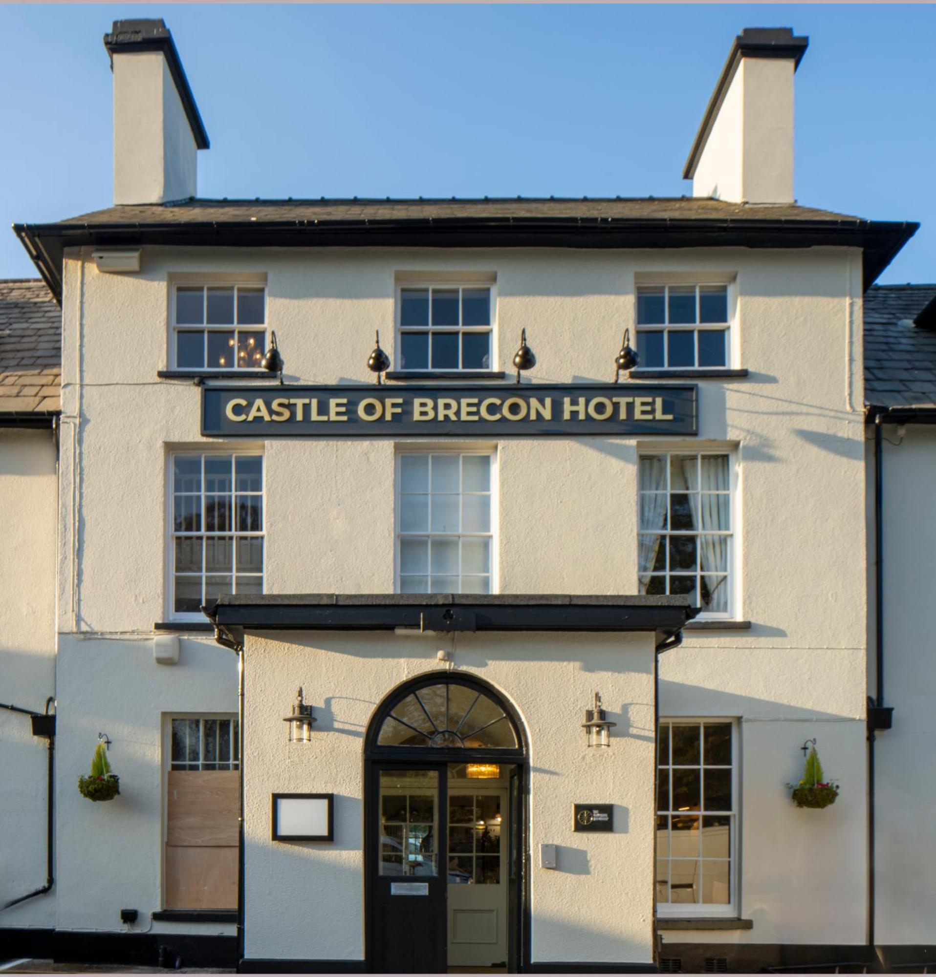 The Castle Of Hotel, Brecon, Powys - Part Of The Coaching Group Hotel 3*