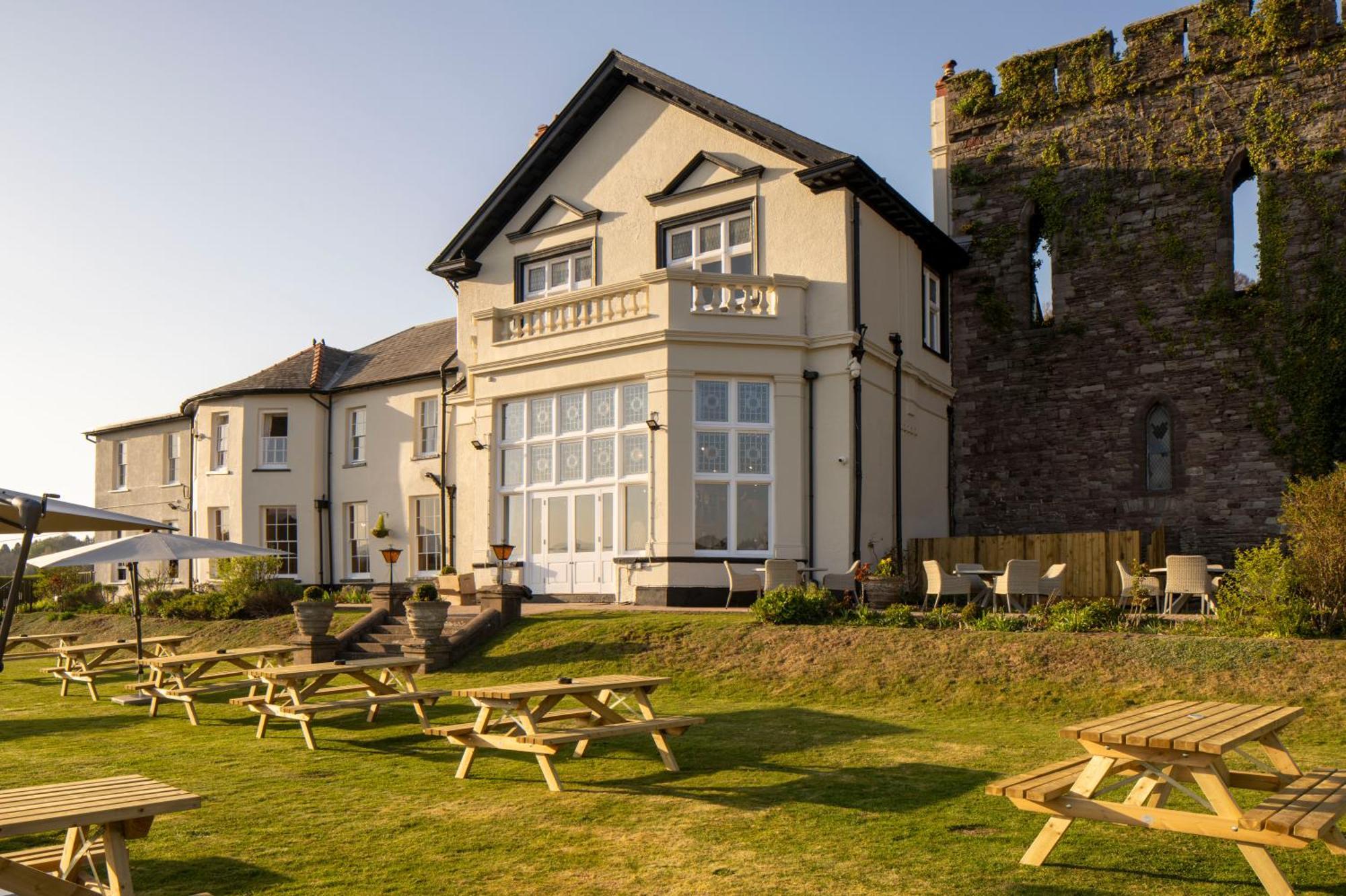 The Castle Of Hotel, Brecon, Powys 3* Brecon