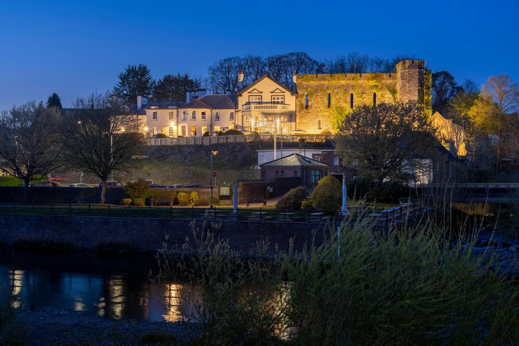 The Castle Of Hotel, Brecon, Powys - Part Of The Coaching Group 3* Brecon